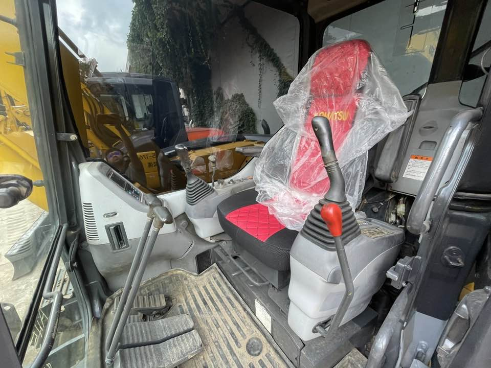 Komatsu PC78US-6 - Mini-ekskavators: foto 3 Komatsu PC78US-6 - Mini-ekskavators: foto 3