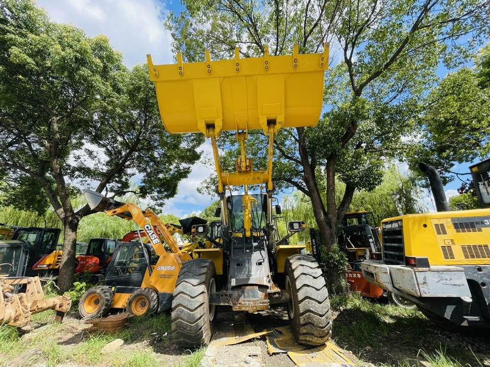 Komatsu WA380-8 - Riteņu iekrāvējs: foto 5 Komatsu WA380-8 - Riteņu iekrāvējs: foto 5