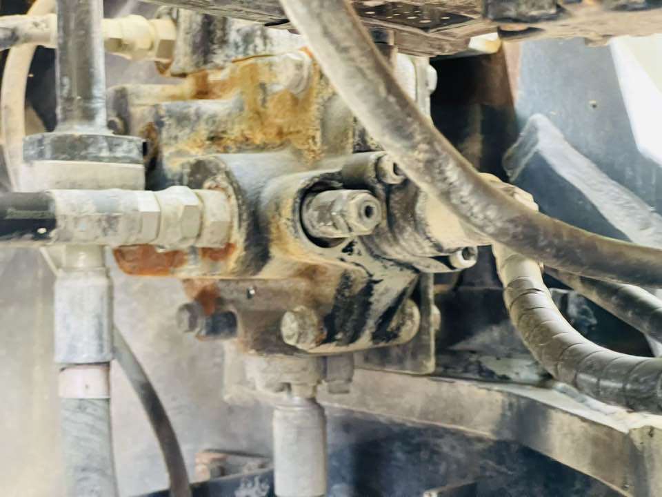 Komatsu WA380-8 - Riteņu iekrāvējs: foto 2 Komatsu WA380-8 - Riteņu iekrāvējs: foto 2