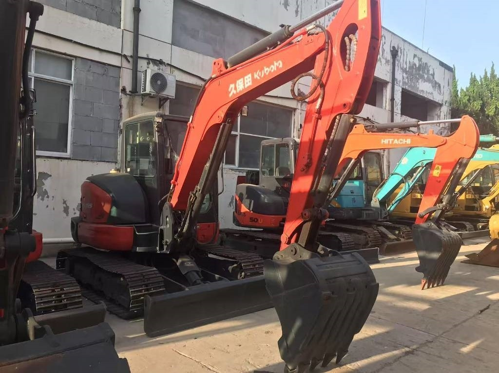 Kubota KX 165 - Kāpurķēžu ekskavators: foto 3 Kubota KX 165 - Kāpurķēžu ekskavators: foto 3