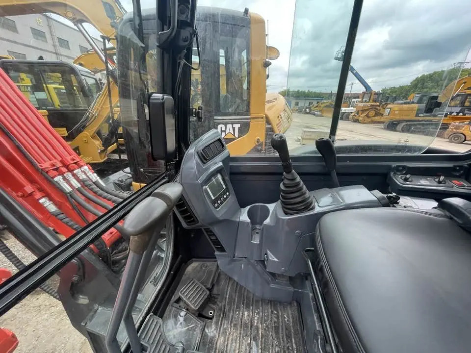 Kubota KX165-5 - Mini-ekskavators: foto 4 Kubota KX165-5 - Mini-ekskavators: foto 4
