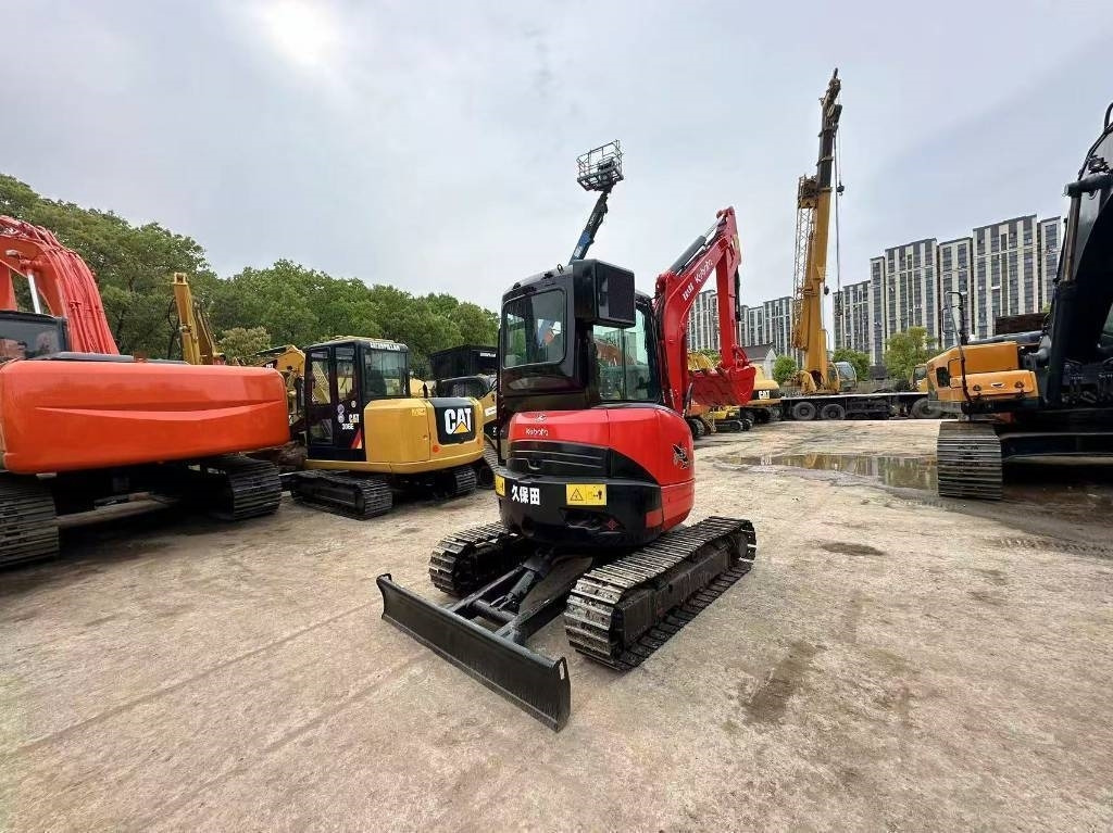 Kubota U-35 - Mini-ekskavators: foto 5 Kubota U-35 - Mini-ekskavators: foto 5
