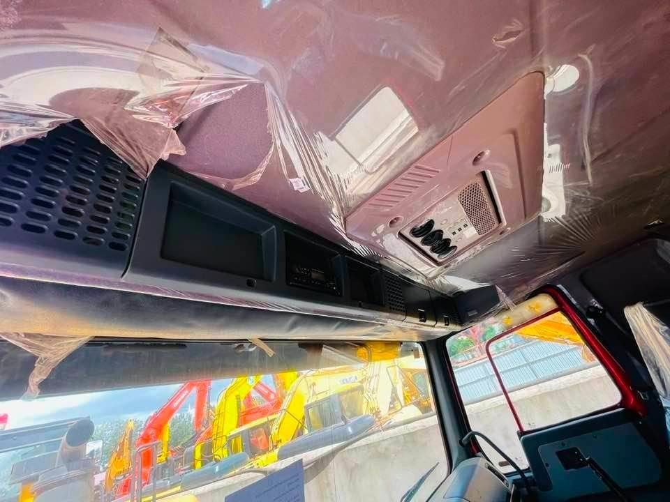 Sinotruk 371 - Kravas automašīna pašizgāzējs: foto 5 Sinotruk 371 - Kravas automašīna pašizgāzējs: foto 5