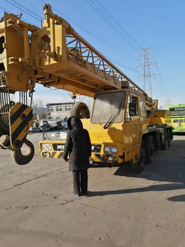 Tadano TL 300 E  - Autoceltnis: foto 1 Tadano TL 300 E  - Autoceltnis: foto 1