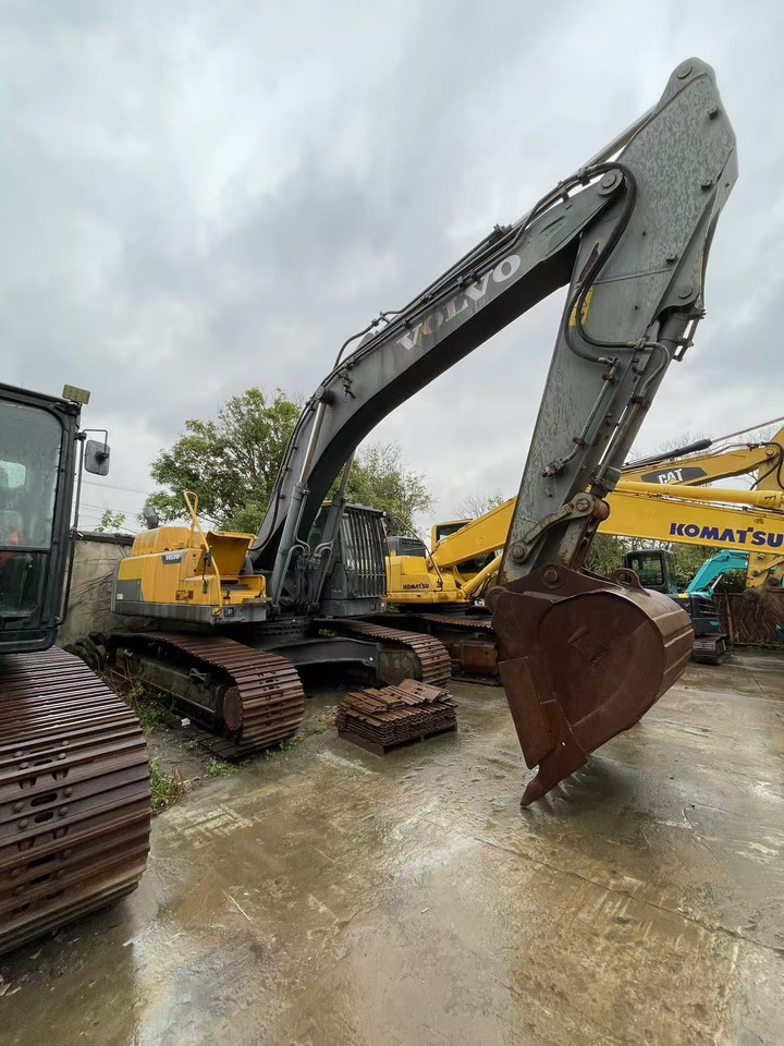 VOLVO EC380DL - Riteņu ekskavators: foto 2 VOLVO EC380DL - Riteņu ekskavators: foto 2