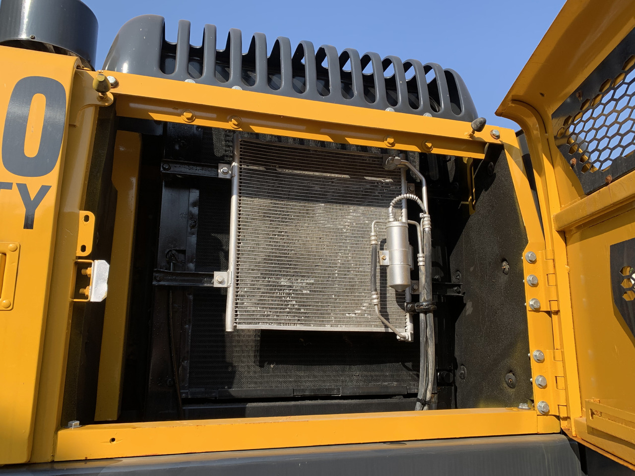 Kāpurķēžu ekskavators Volvo EC210: foto 8