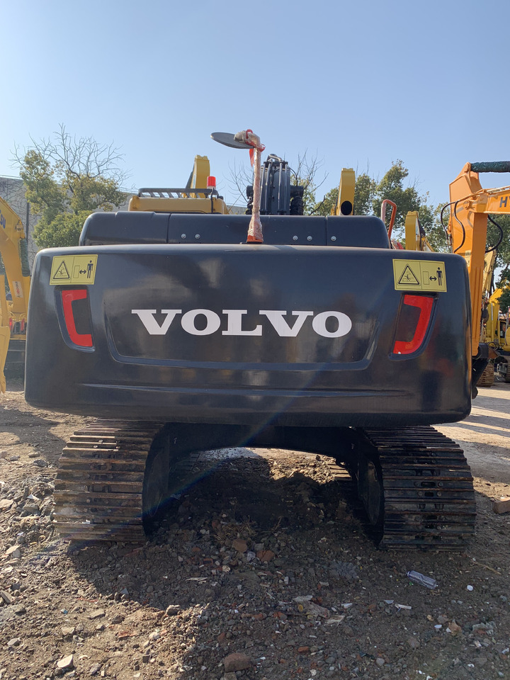 Volvo EC210D - Riteņu ekskavators: foto 2 Volvo EC210D - Riteņu ekskavators: foto 2
