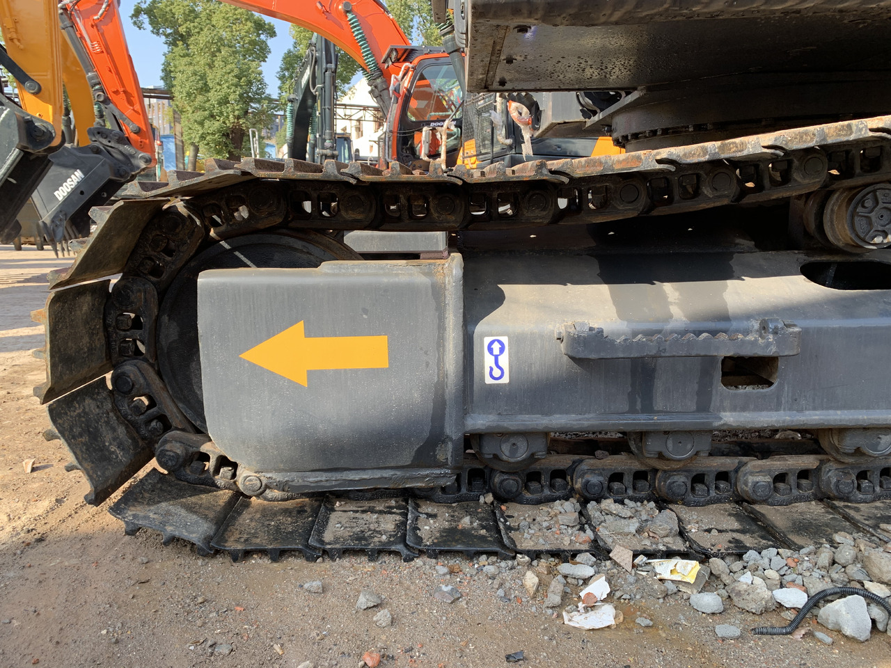 Volvo EC210D - Riteņu ekskavators: foto 4 Volvo EC210D - Riteņu ekskavators: foto 4