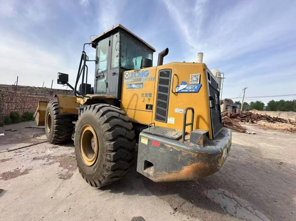 XCMG lw500fv - Riteņu iekrāvējs: foto 4 XCMG lw500fv - Riteņu iekrāvējs: foto 4