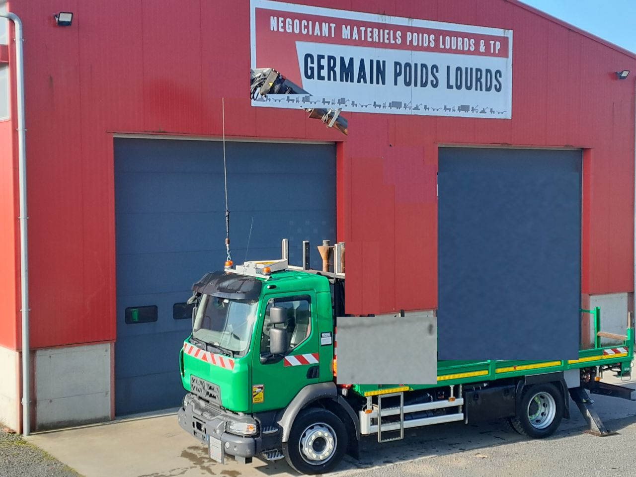 Renault D250 13 t 4x2 Ampliroll Truck - Pacēlājs ar āķi: foto 2 Renault D250 13 t 4x2 Ampliroll Truck - Pacēlājs ar āķi: foto 2