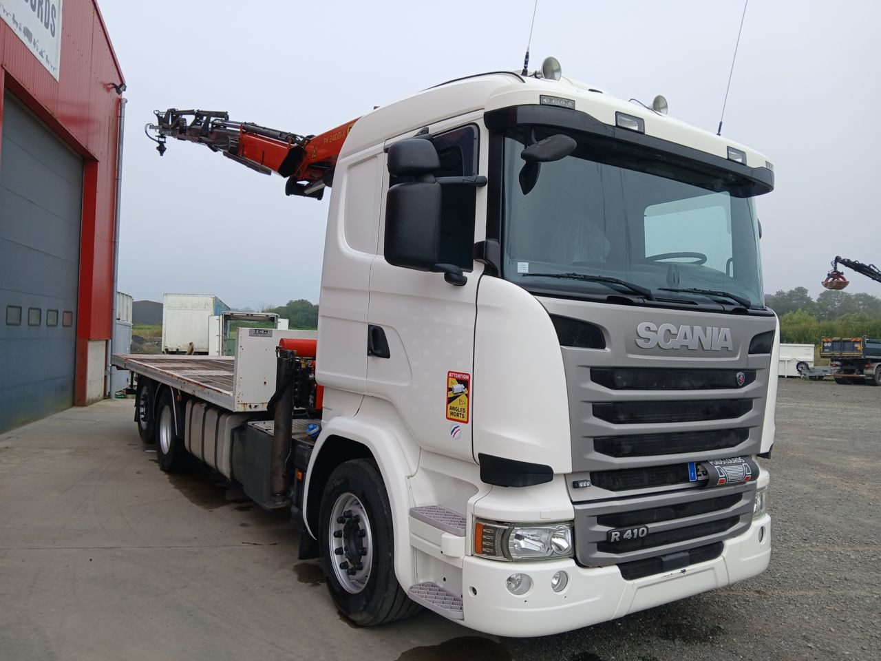 SCANIA 410 6x2 Standard platform Truck - Bortu kravas automašīna/ Platforma, Kravas auto ar manipulatoru: foto 2 SCANIA 410 6x2 Standard platform Truck - Bortu kravas automašīna/ Platforma, Kravas auto ar manipulatoru: foto 2