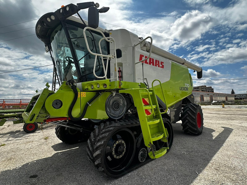 Claas Lexion 770 TT - Labības kombains: foto 3 Claas Lexion 770 TT - Labības kombains: foto 3