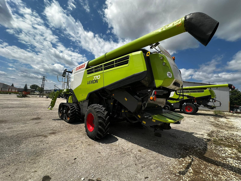 Claas Lexion 770 TT - Labības kombains: foto 5 Claas Lexion 770 TT - Labības kombains: foto 5