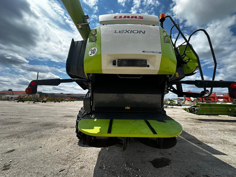 Claas Lexion 770 TT - Labības kombains: foto 4 Claas Lexion 770 TT - Labības kombains: foto 4