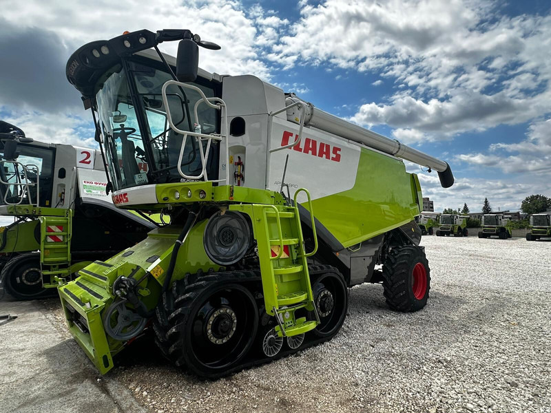 Claas Lexion 770 TT - Labības kombains: foto 2 Claas Lexion 770 TT - Labības kombains: foto 2