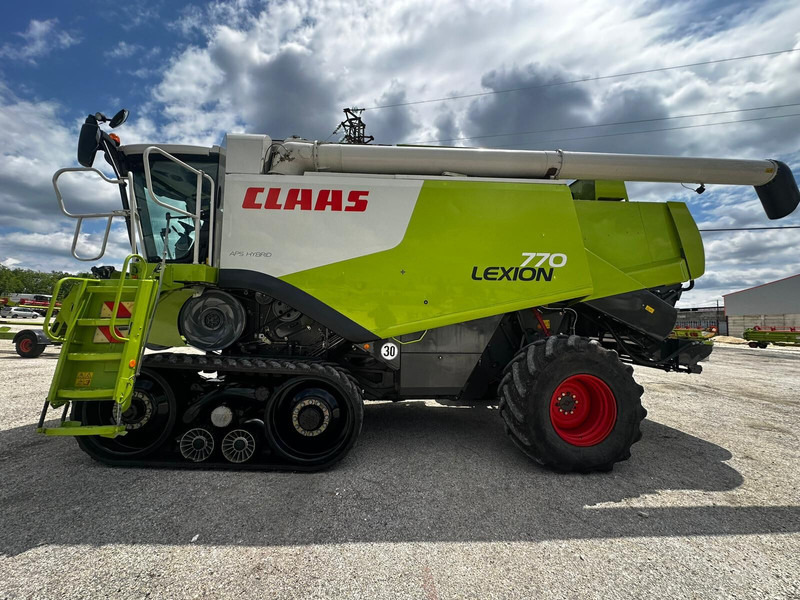 Claas Lexion 770 TT - Labības kombains: foto 4 Claas Lexion 770 TT - Labības kombains: foto 4