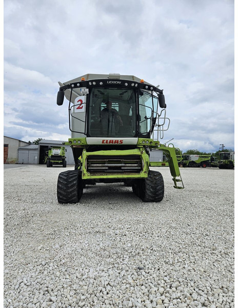 Claas Lexion 780 TT - Labības kombains: foto 3 Claas Lexion 780 TT - Labības kombains: foto 3