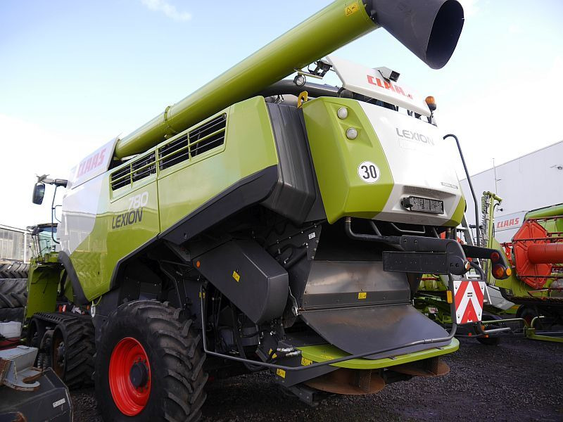 Claas lexion 780 tt - Labības kombains: foto 4 Claas lexion 780 tt - Labības kombains: foto 4
