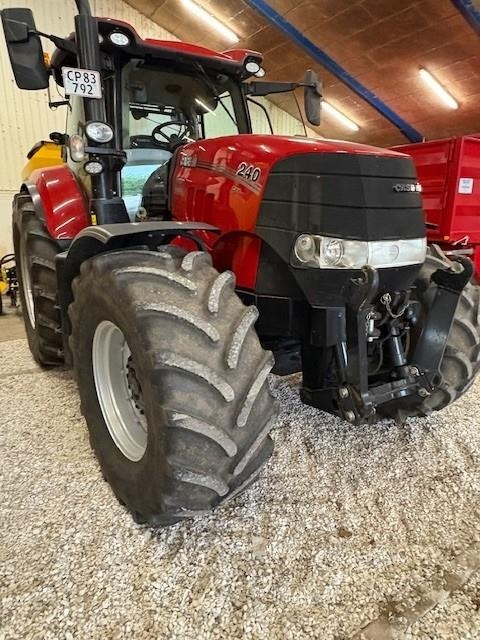 Case IH PUMA 240 CVX - Traktors: foto 3 Case IH PUMA 240 CVX - Traktors: foto 3
