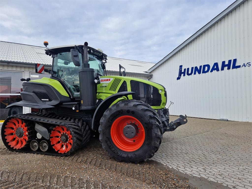 Claas AXION 960 TT - Traktors: foto 1 Claas AXION 960 TT - Traktors: foto 1