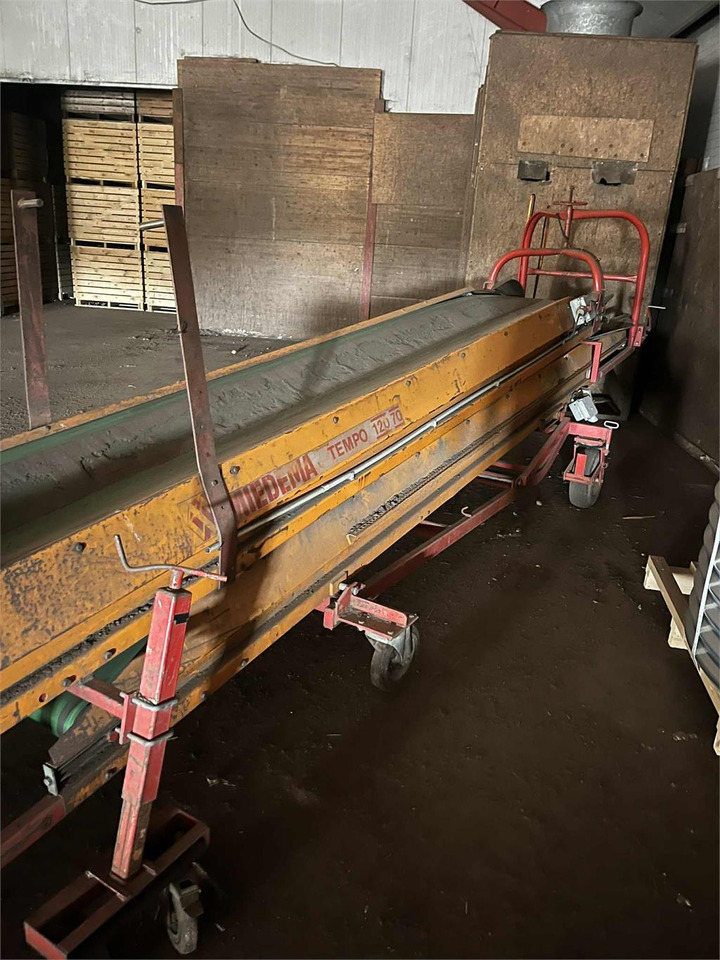 Miedema TAT12070 - Konveijers: foto 1 Miedema TAT12070 - Konveijers: foto 1