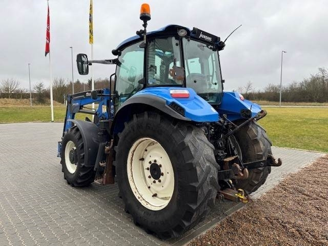 New Holland T5.115 EC - Traktors: foto 4 New Holland T5.115 EC - Traktors: foto 4