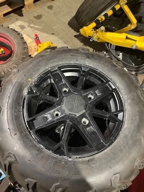 Polaris ALU. FÆLGE SÆT 14 - Riteņa disks - Kvadricikls: foto 1 Polaris ALU. FÆLGE SÆT 14 - Riteņa disks - Kvadricikls: foto 1