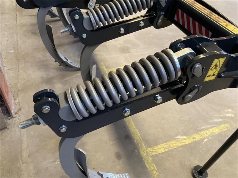 Agro-Tom 4 meter m. lift  - Kultivators: foto 4 Agro-Tom 4 meter m. lift  - Kultivators: foto 4