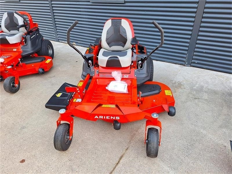 Ariens ARIENS FORHANDLER - Komunālais traktors: foto 2 Ariens ARIENS FORHANDLER - Komunālais traktors: foto 2