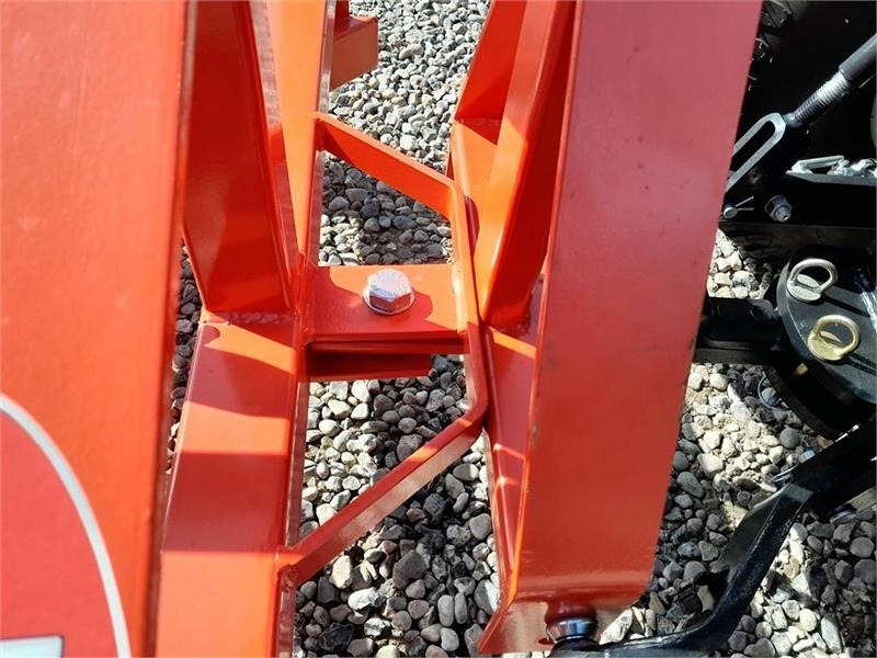 - - - BOXER AGRI - Augsnes apstrādes tehnika: foto 5 - - - BOXER AGRI - Augsnes apstrādes tehnika: foto 5