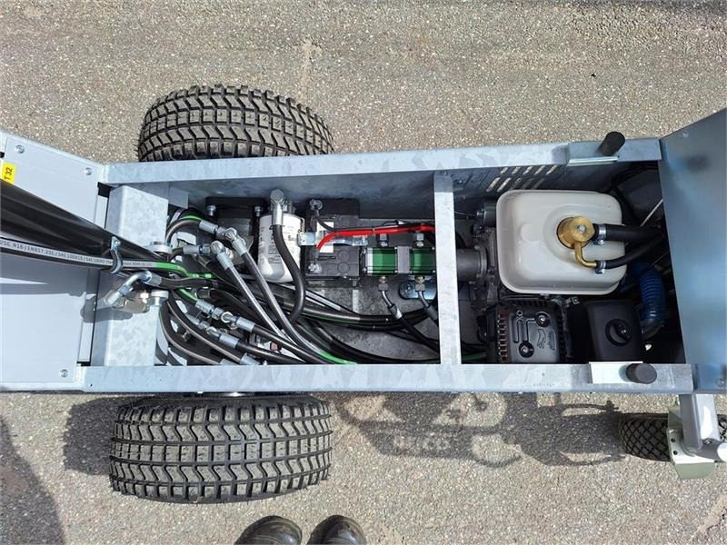 Bejco & KRAMAC BEJCO CU100 HSS - Mini pašizgāzējs: foto 4 Bejco & KRAMAC BEJCO CU100 HSS - Mini pašizgāzējs: foto 4