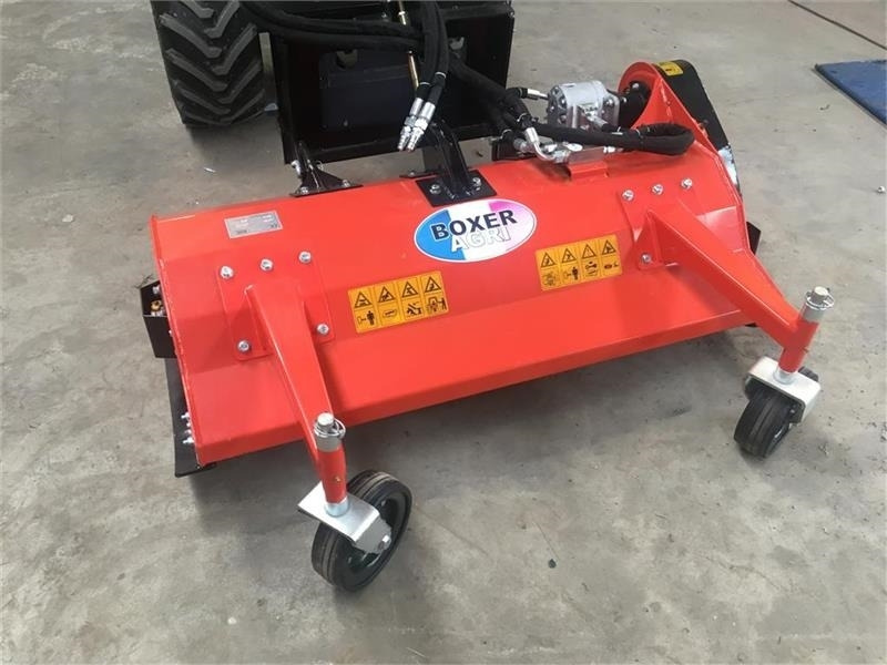 - - - Boxer 130 hydro - Pļaujmašīna-smalcinātājs: foto 1 - - - Boxer 130 hydro - Pļaujmašīna-smalcinātājs: foto 1