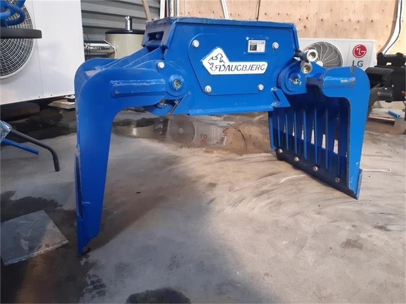 Daubjerg 0206 - Greiferi: foto 1 Daubjerg 0206 - Greiferi: foto 1