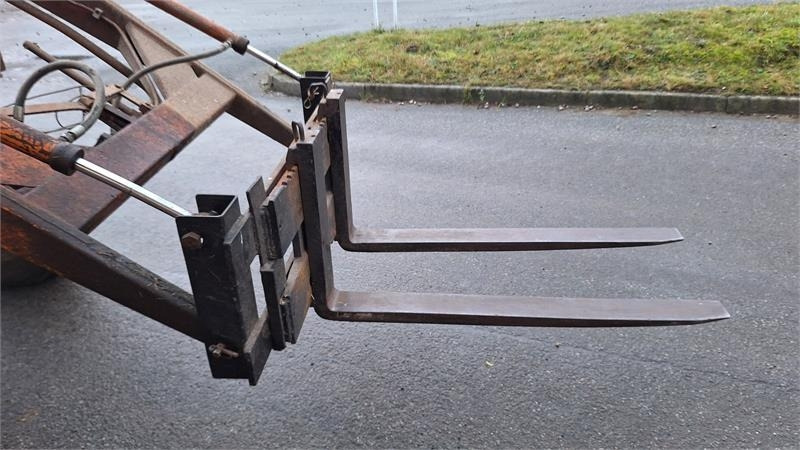 Deutz-fahr D 6806 - Traktors: foto 5 Deutz-fahr D 6806 - Traktors: foto 5