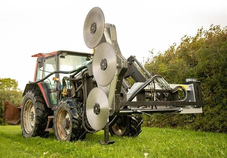 Dk-Tec - Pļaujmašīna-smalcinātājs/ Mulčētājs: foto 4 Dk-Tec - Pļaujmašīna-smalcinātājs/ Mulčētājs: foto 4