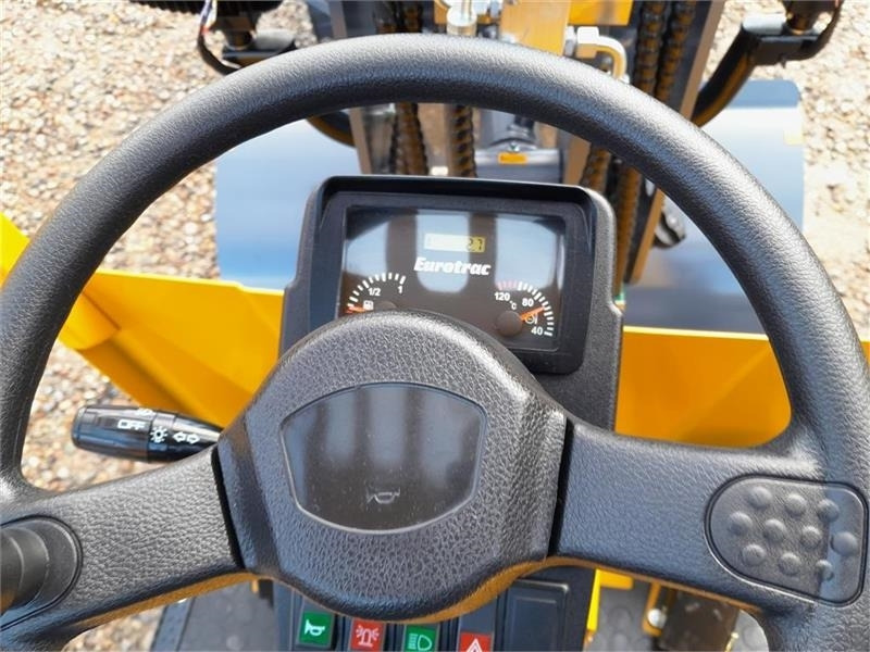 Mini iekrāvējs Eurotrac W11: foto 11