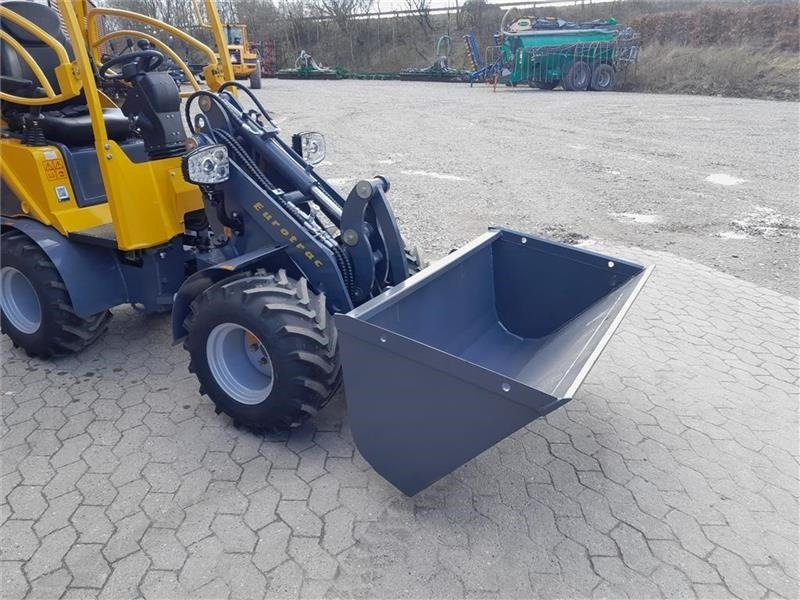 Mini iekrāvējs Eurotrac W11 LAV TÅRN: foto 10 Mini iekrāvējs Eurotrac W11 LAV TÅRN: foto 10