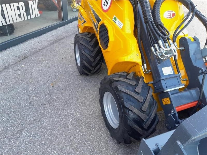 Eurotrac W11 TELESKOB - Mini iekrāvējs: foto 4 Eurotrac W11 TELESKOB - Mini iekrāvējs: foto 4