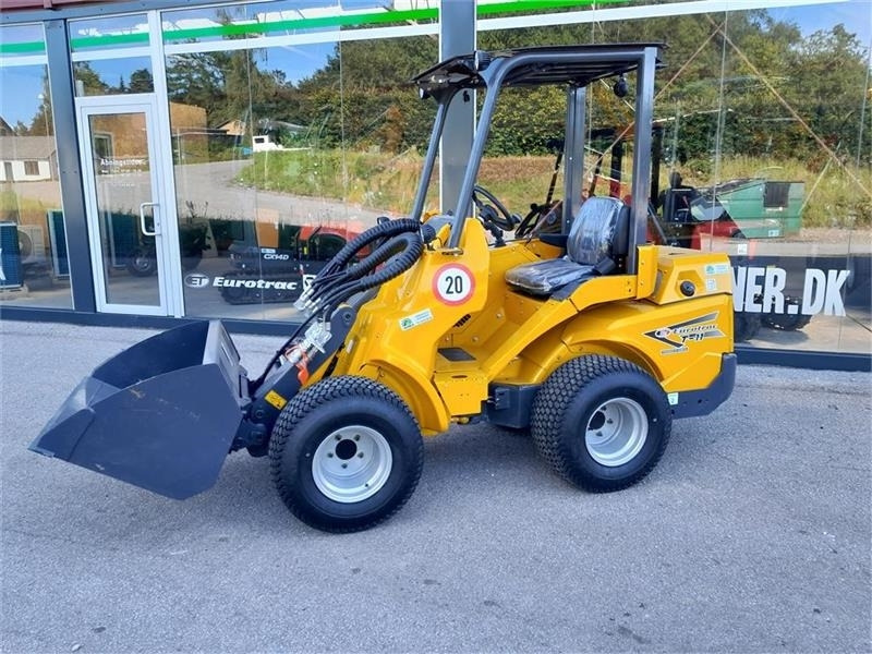 Eurotrac W11 TELESKOP - Teleskopiskais riteņu iekrāvējs: foto 1 Eurotrac W11 TELESKOP - Teleskopiskais riteņu iekrāvējs: foto 1