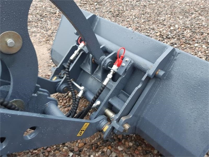 Mini iekrāvējs Eurotrac W11 med lav tårn: foto 14