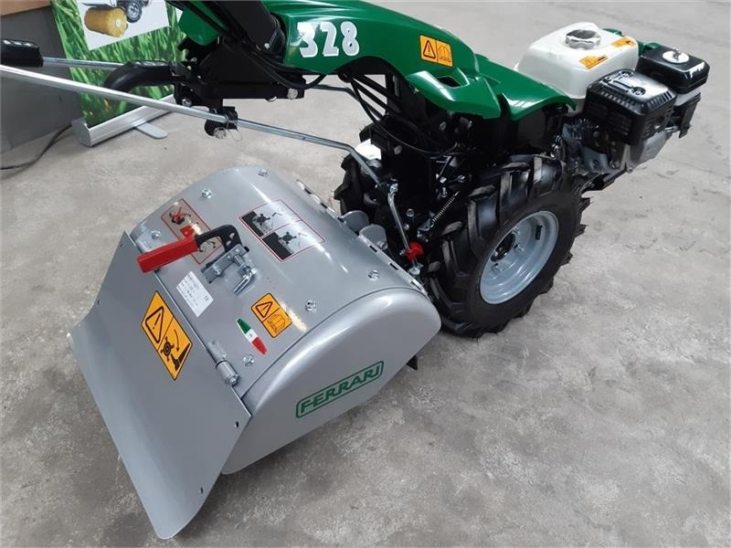 Ferrari 328 - Komunālais traktors: foto 5 Ferrari 328 - Komunālais traktors: foto 5
