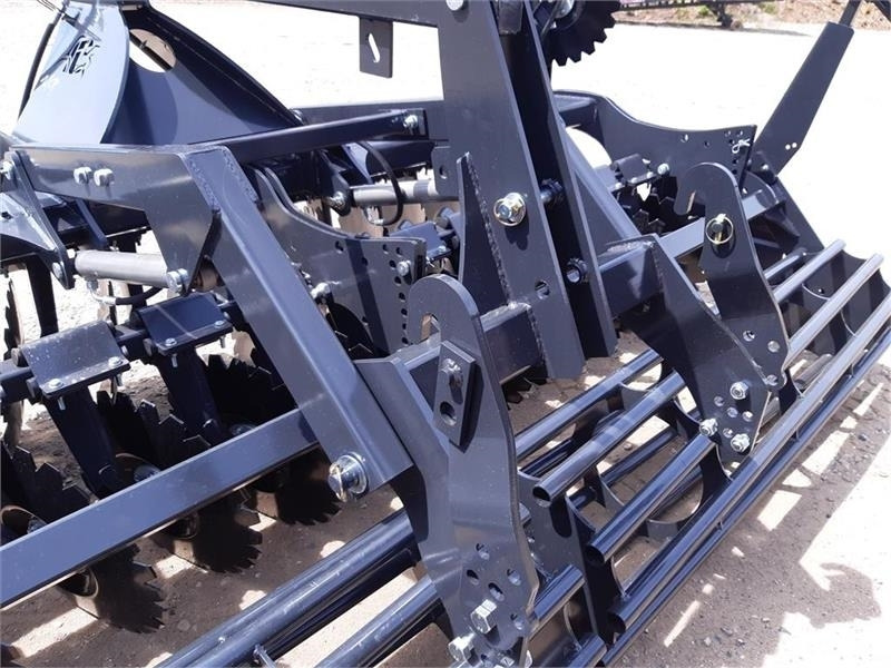 Inter-Tech Diskharve 4 meter J-Maskiner 4 meter med hydraulis - Disku ecēša: foto 3 Inter-Tech Diskharve 4 meter J-Maskiner 4 meter med hydraulis - Disku ecēša: foto 3