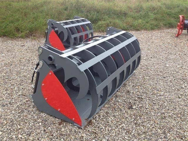 JOS Kombiskovl 220 - Kauss - Celtniecības tehnika: foto 1 JOS Kombiskovl 220 - Kauss - Celtniecības tehnika: foto 1