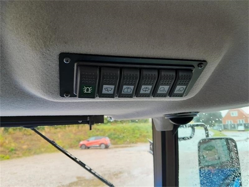 Traktors Solis 50 med kabine: foto 12