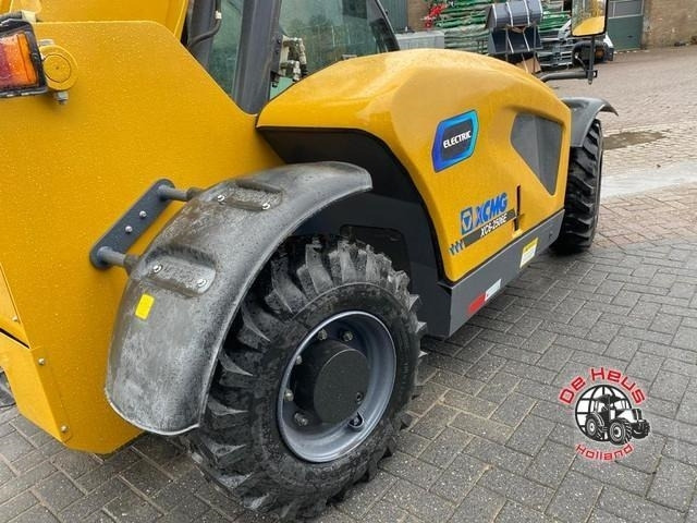 - - - XCMG XC6-2506E - Teleskopiskais iekrāvējs: foto 3 - - - XCMG XC6-2506E - Teleskopiskais iekrāvējs: foto 3