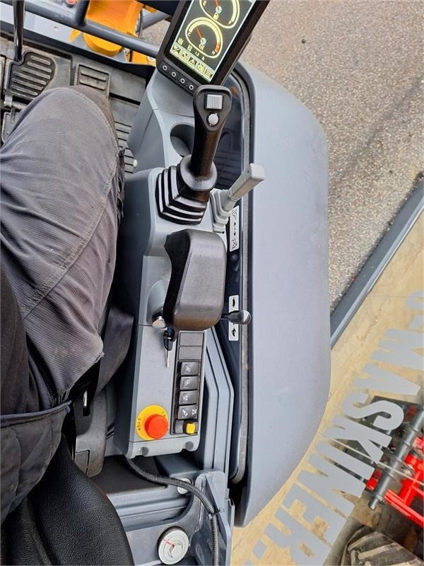Mini-ekskavators XCMG Xe27e U/KABINE: foto 10