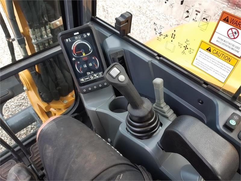Mini-ekskavators XCMG xe55e: foto 15