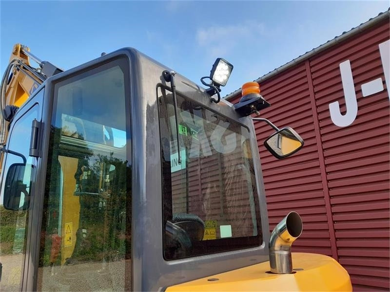 Mini-ekskavators XCMG xe55e: foto 11