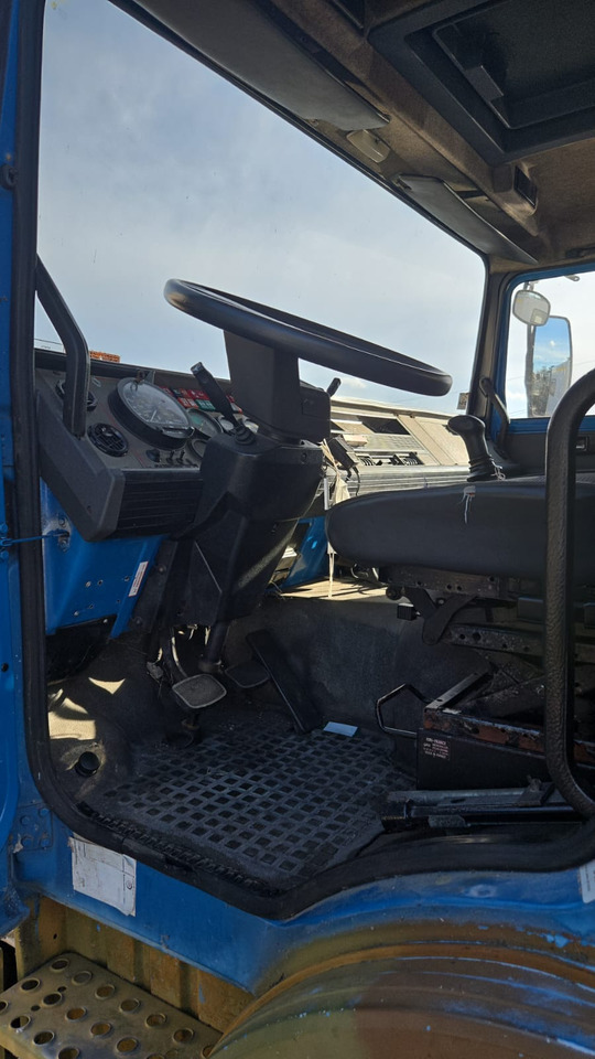 RENAULT G290 - Vilcējs: foto 2 RENAULT G290 - Vilcējs: foto 2