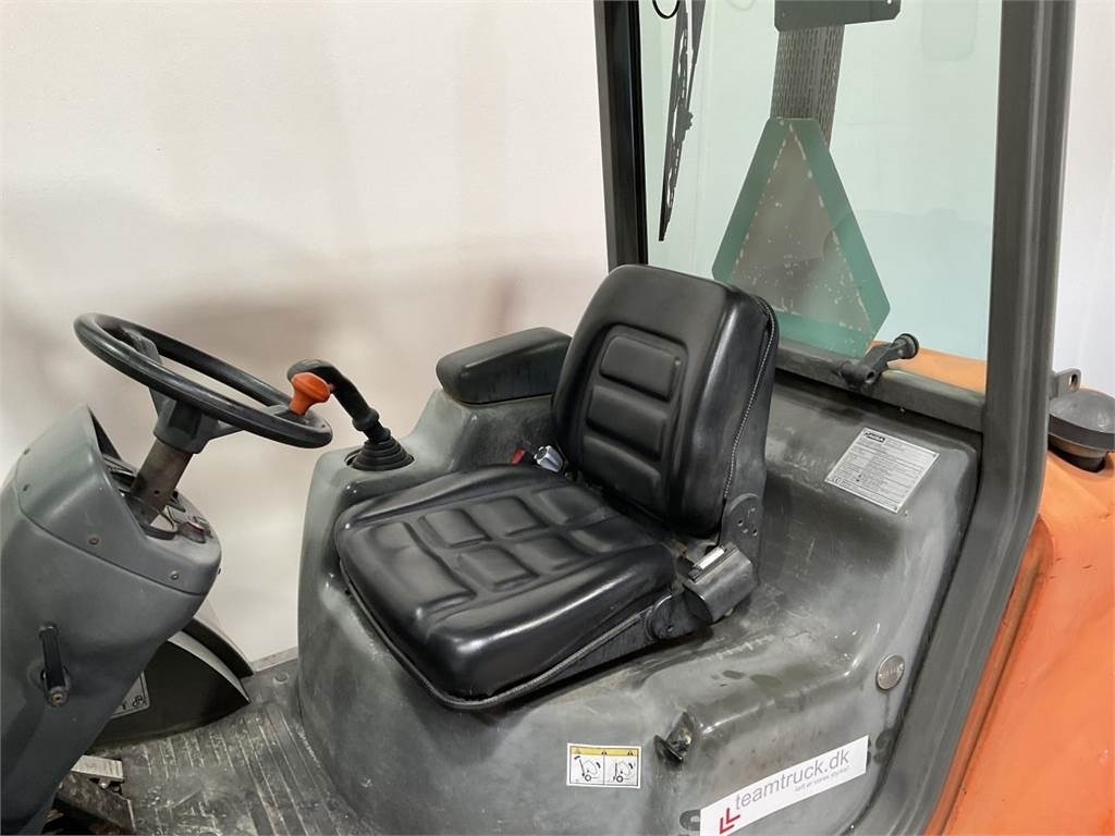 Ausa C250HX4 - Bezceļu autokrāvējs: foto 5 Ausa C250HX4 - Bezceļu autokrāvējs: foto 5